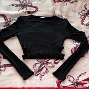 Garage cropped long sleeve